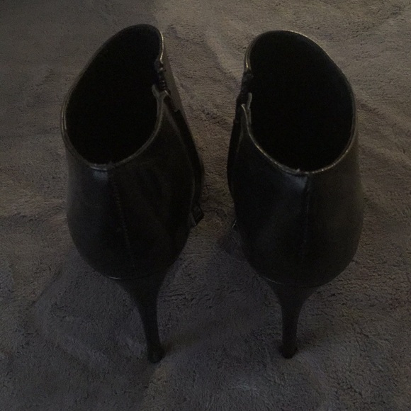 ANKLE BOOTS - Picture 2 of 5